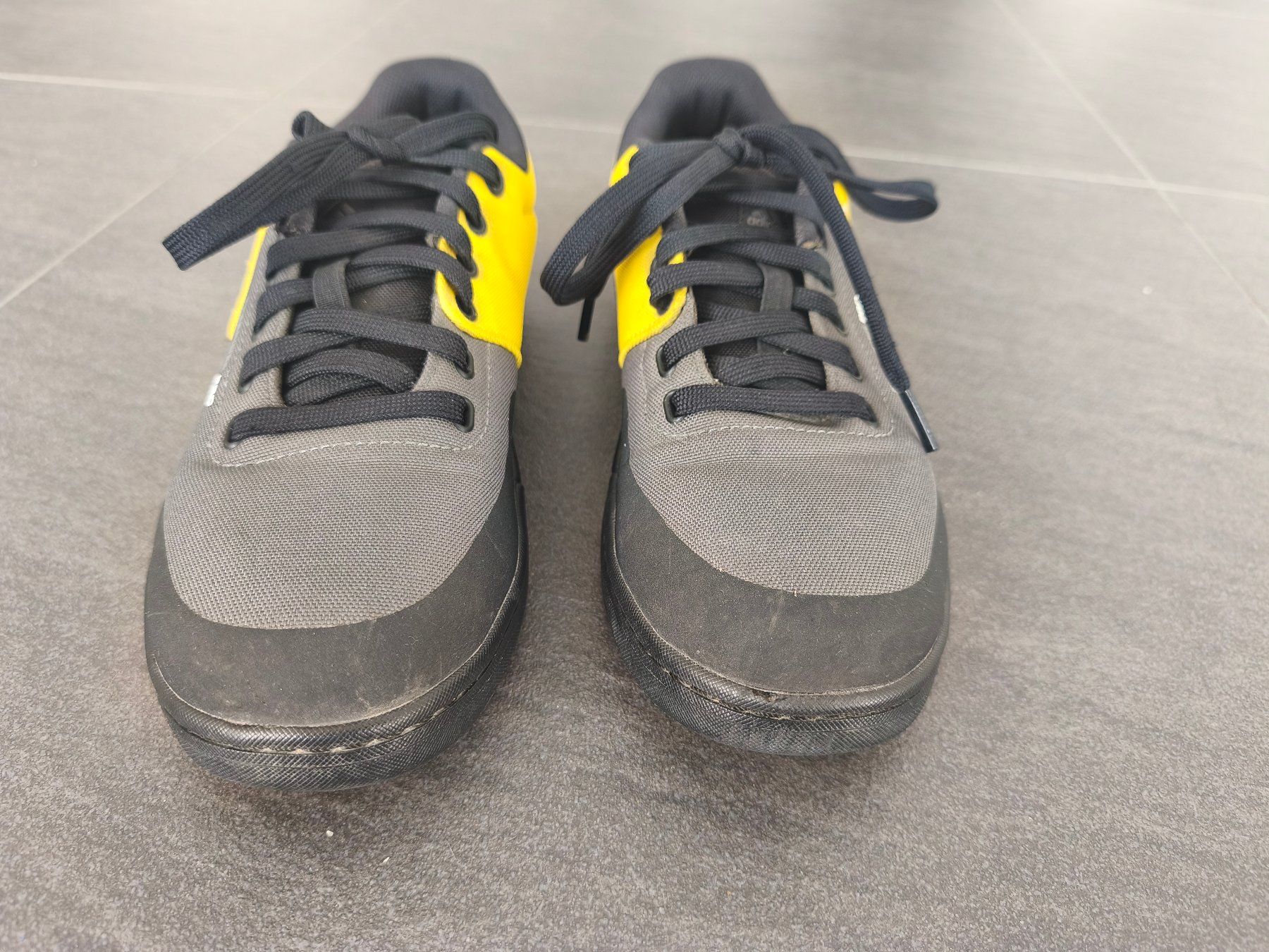 Five Ten Scarpe da uomo: Bikeschuhe Five Ten - Grösse 44 – Usato da Jegenstorf venduto da Juchlistock 2