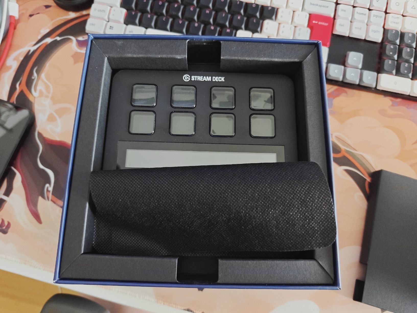 Claviers: Stream Deck+ Schwarz – D'occasion à Rapperswil SG par Dav1313 1