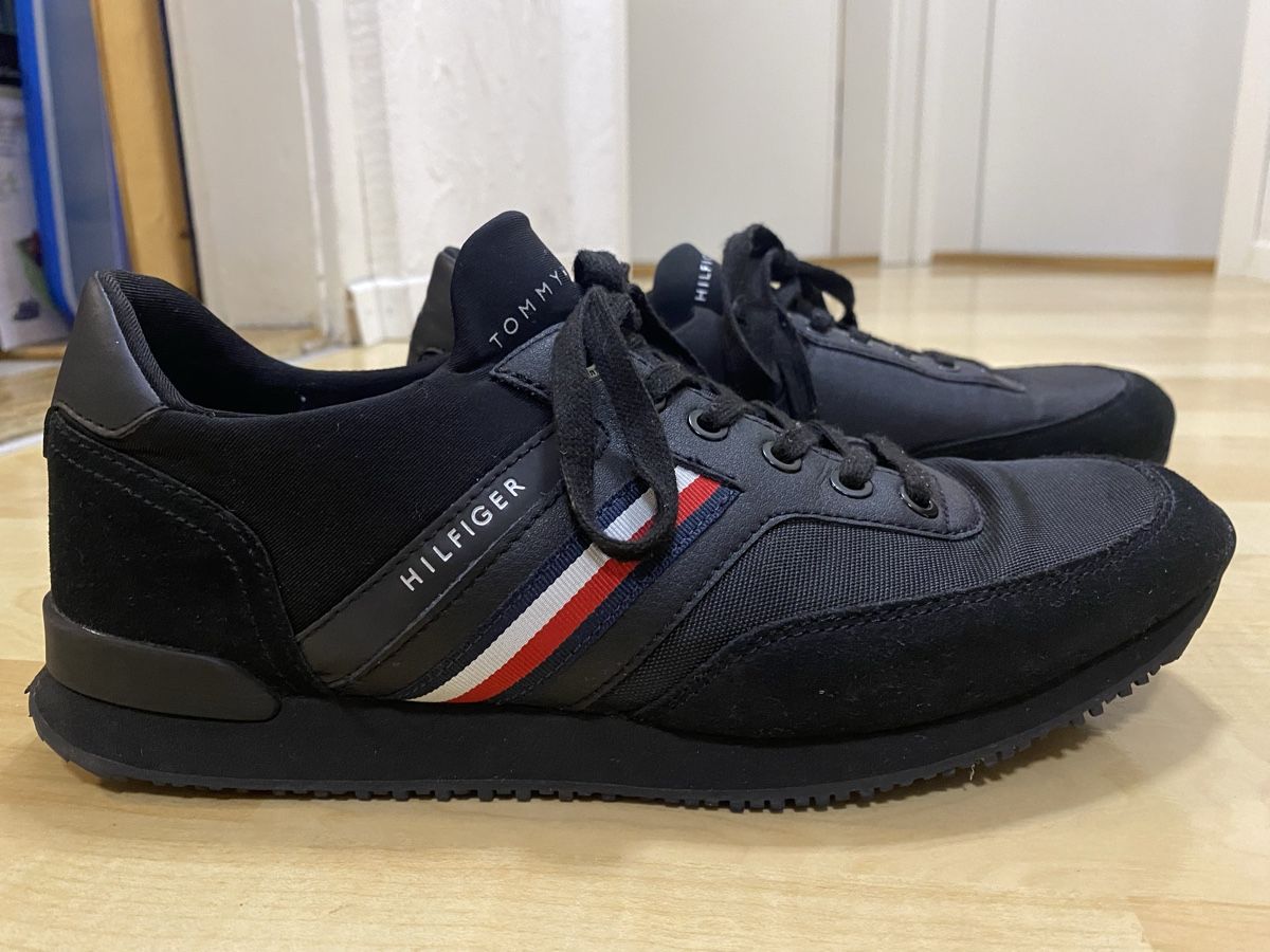 Tommy Hilfiger Scarpe da uomo: TOMMY HILFIGER Herren Grösse EUR 41 – Usato da Buochs venduto da mel_dc2n 1