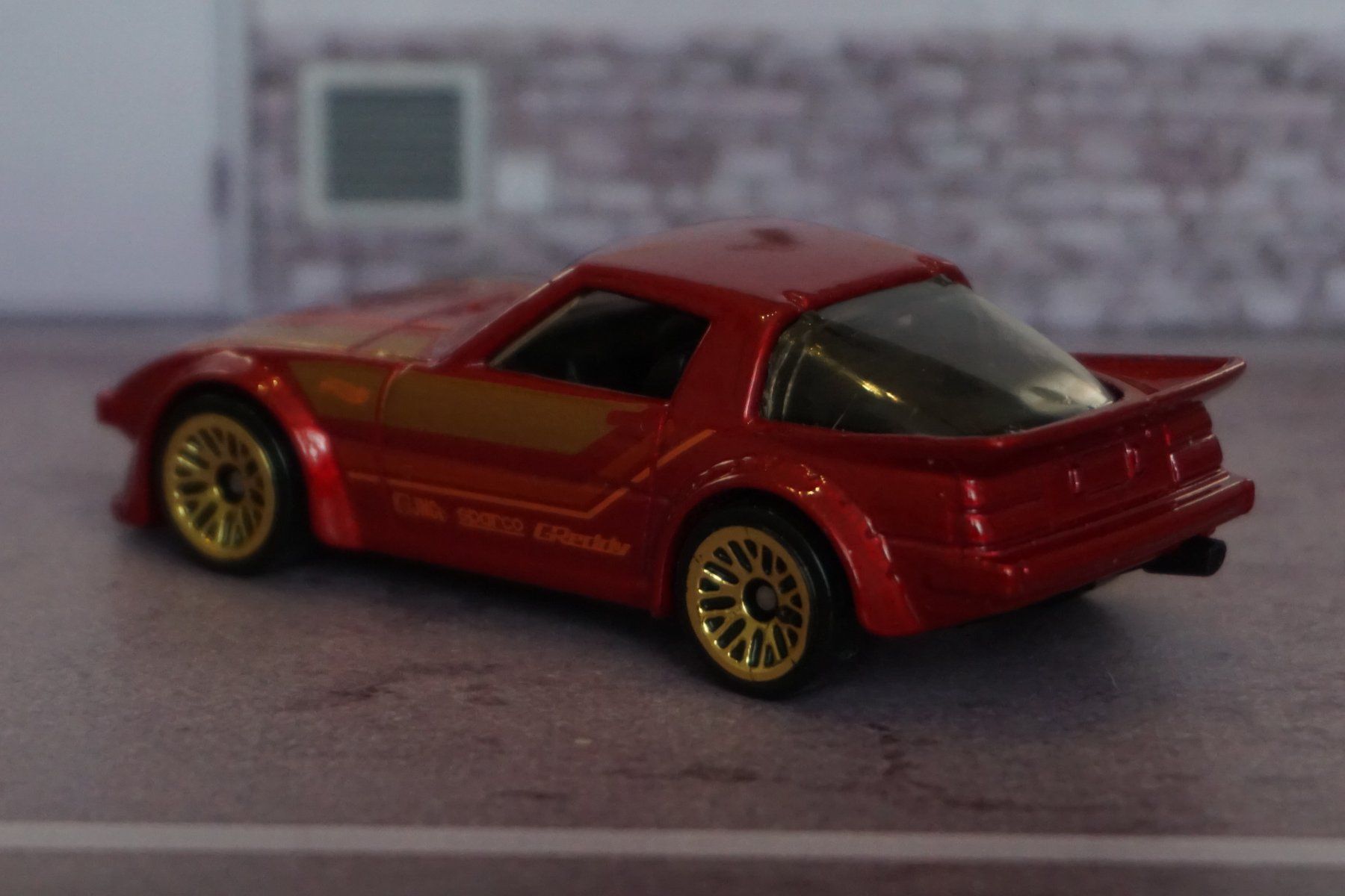 Hot Wheels Voitures modèles: HotWheels Mazda RX-7 KULT !!!!!!!!!!!!!!! – D'occasion à Reiden par Doppeldecker69 1