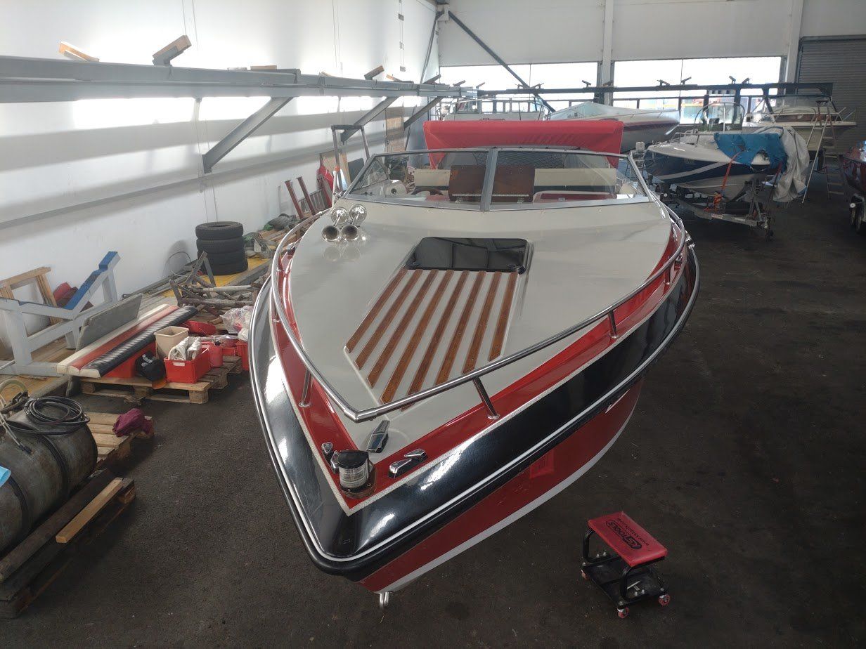 Baja Barche: BAJA 220 FORCE STEHT IM WASSERPLATZT – Usato da Avenches venduto da BOOTTRANSPORTE 8