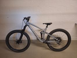 Trek Remedy 9.8 Fully Mountainbike