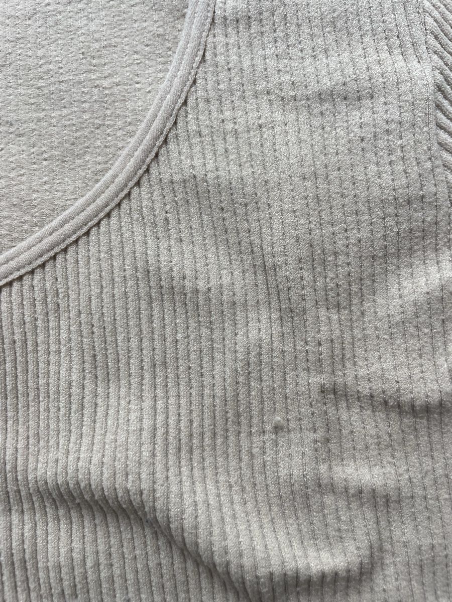 T-shirt: Beige Tshirt NewYorker – Usato da Hägglingen venduto da _Mel4nie_ 1