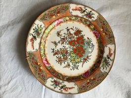 Sammlerteller mit Goldrand, Porzellan handbemalt - 25 cm