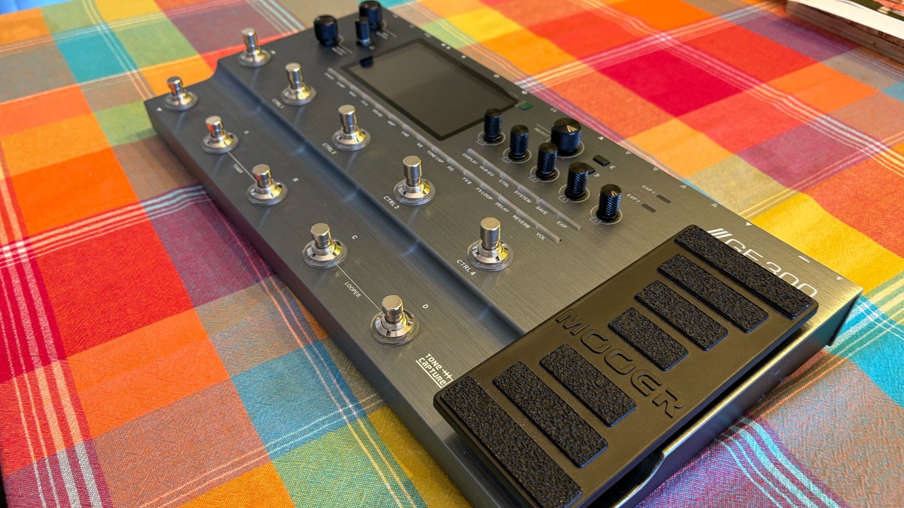 Mooer Strumenti musicali: MOOER GE300 Amp modelling, synth & Multi Effects – Usato da Lamboing venduto da Heureux 2