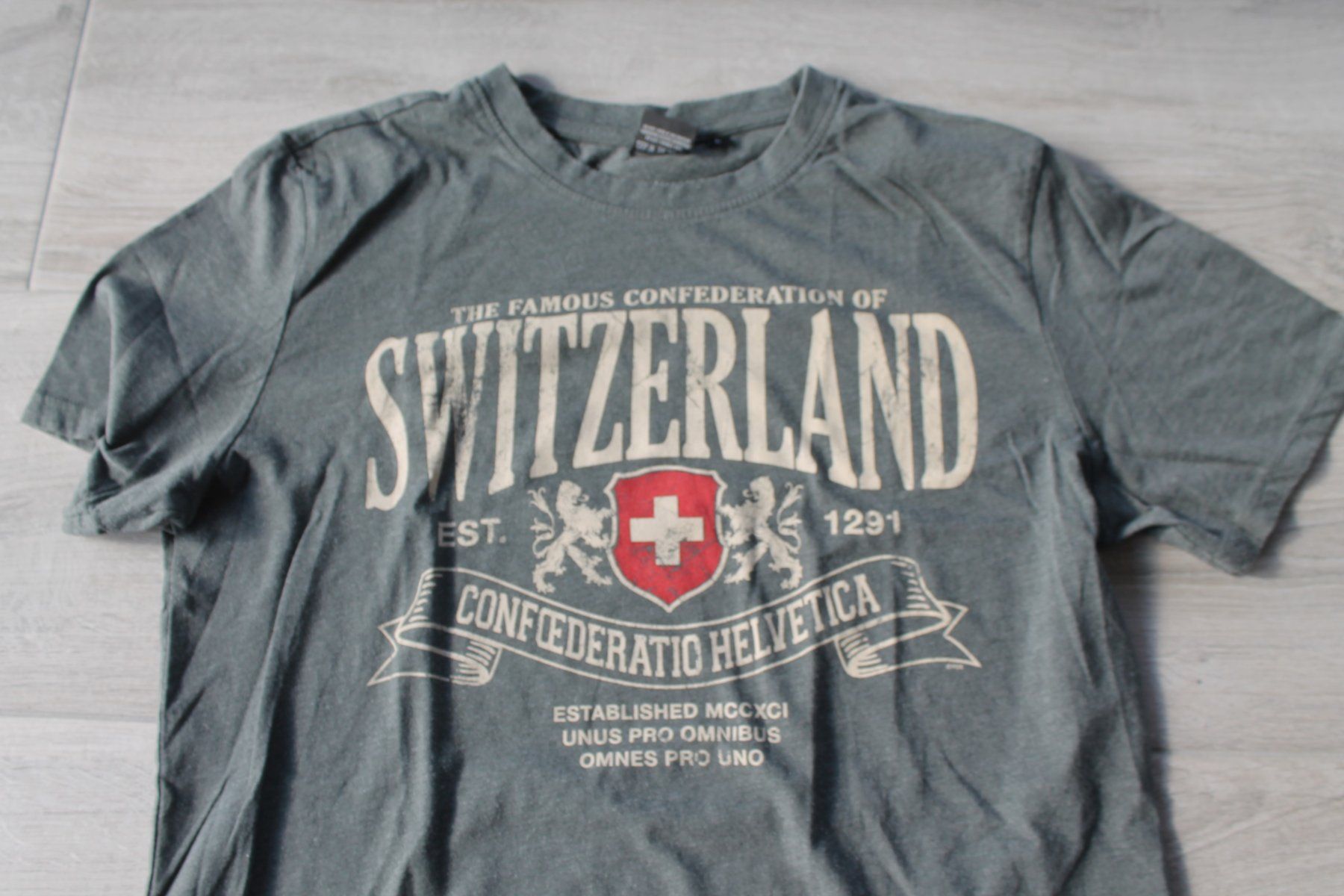 T-Shirts: Lot de 3 T-Shirts L – Gebraucht aus Chez-le-Bart von jasse 3