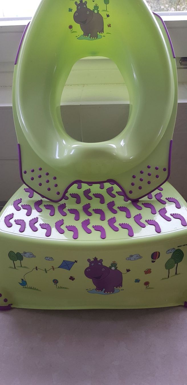 WC: Kinder-WC-Ring und Tritt/Hocker grün – Usato da Dietikon venduto da grafad