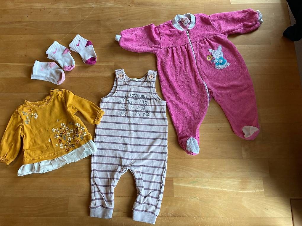 Lotti & Set di vestiti: Kinderkleider Grösse 56 – Usato da Heimiswil venduto da gemschi04