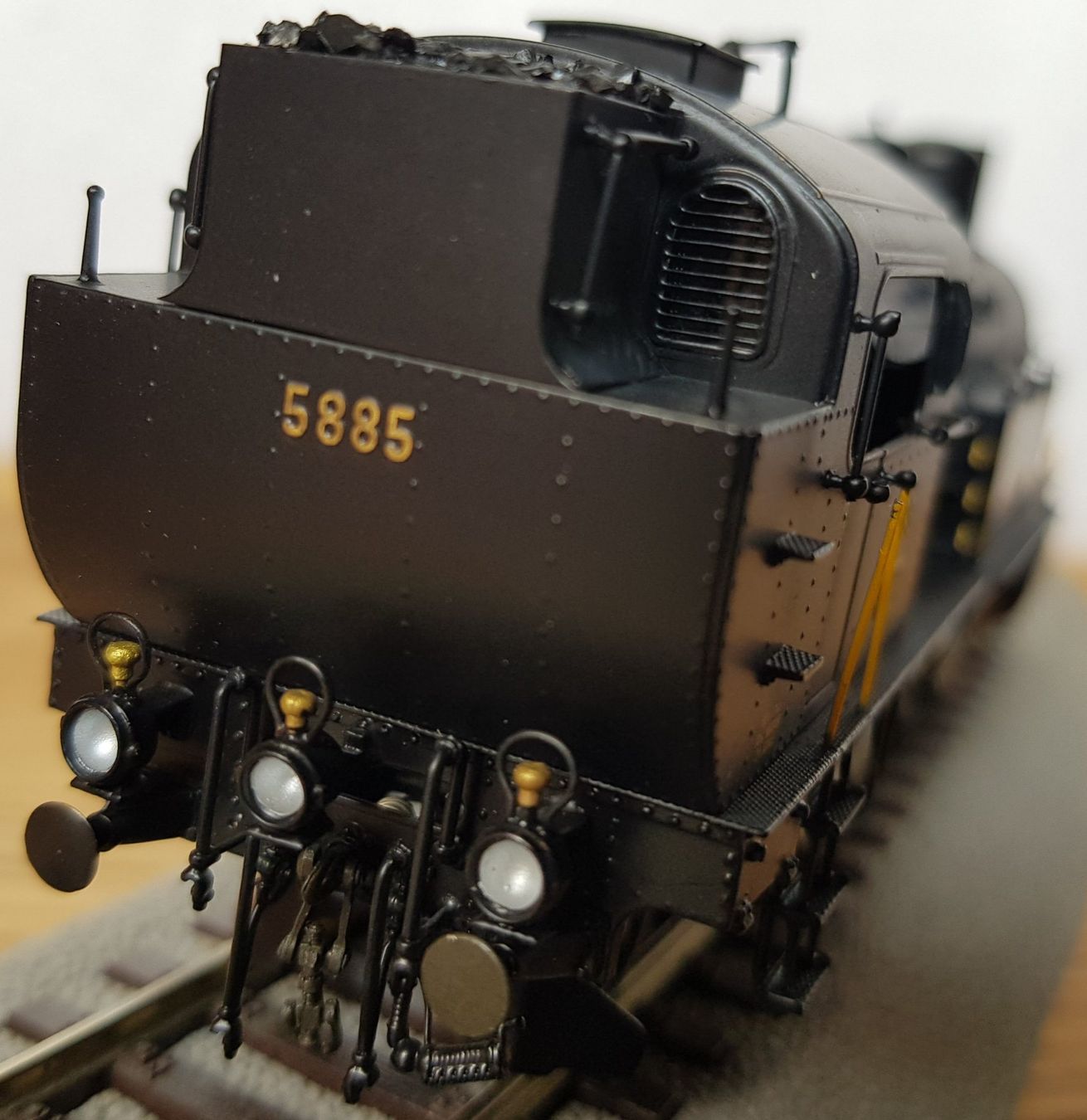 Lemaco Modellini di ferrovie: Lemaco SBB Eb 3/5 5885 Maffei HO mit OVP – Usato da La Sagne VD venduto da aro_nnp2 7