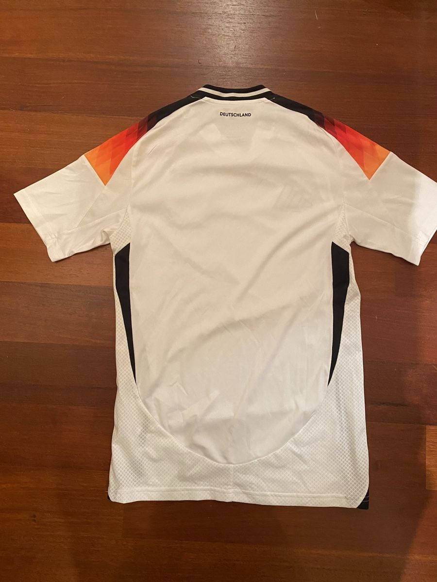 DFB Canottiere & Pantaloni: DFB Trikot 2024 – Nuovo (secondo la descrizione) da Bonstetten venduto da joy_v5nn 1