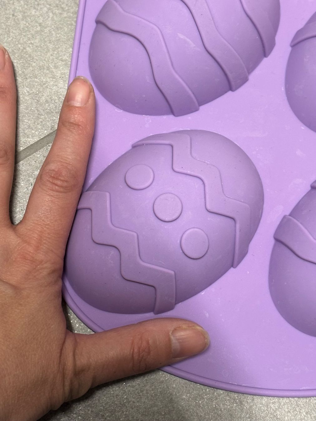 Teglie da forno: Moule à gâteau Pâques  silicone 6 oeufs – Usato da Salvenach venduto da gwenwywar 2