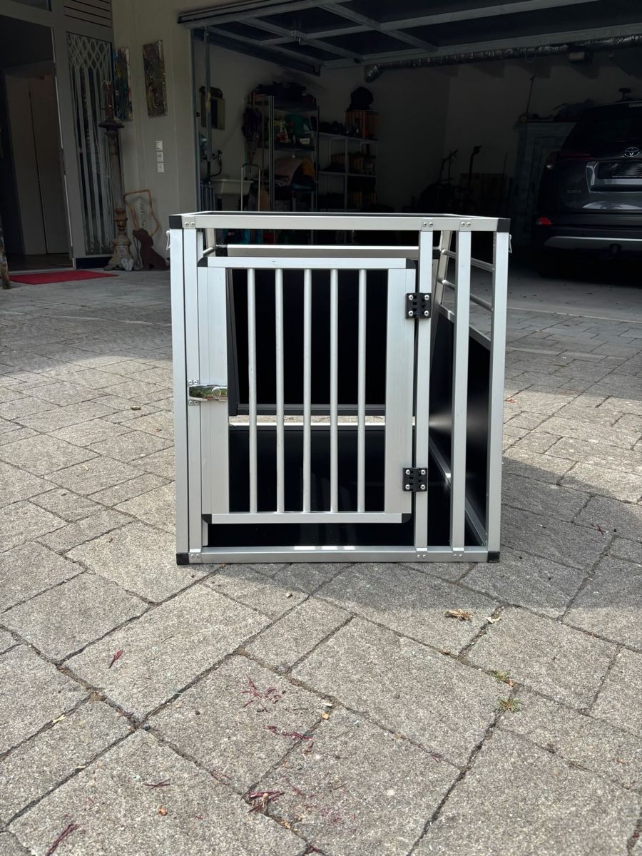 Gabbie, trasporto & Sicurezza: Hunde Alutransportbox – Usato da Weesen venduto da Elmax1