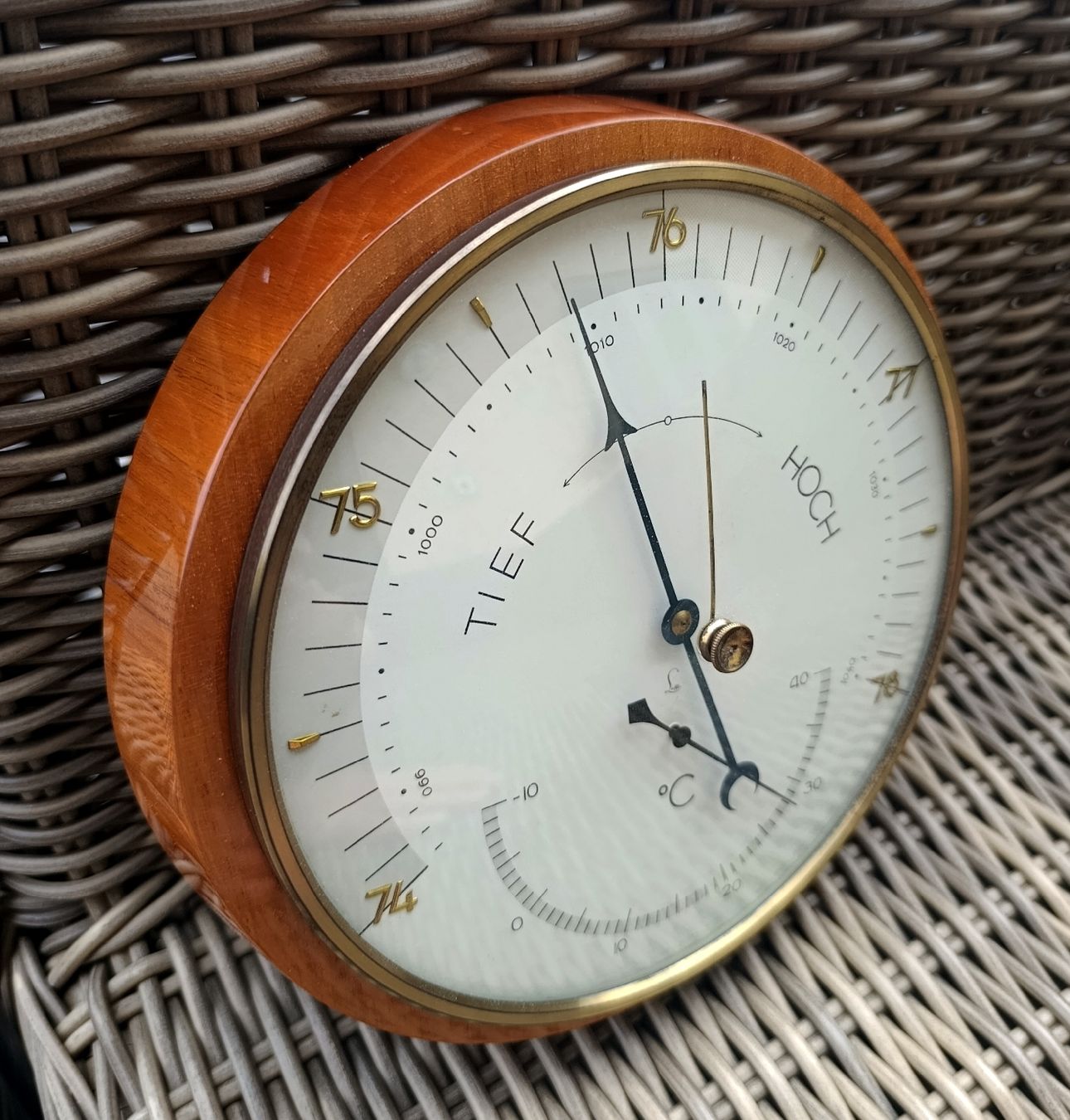 Autres articles pour la maison: Lufft Schiffsbarometer 23cm Thermometer Holzrahmen poliert – D'occasion à Wil SG par Donaldus 1