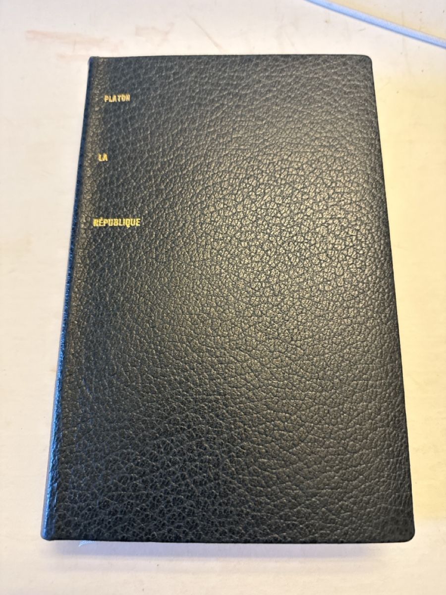 Libri: La République de PLATON. 1967 – Usato da Schmitten FR venduto da Hohezelg
