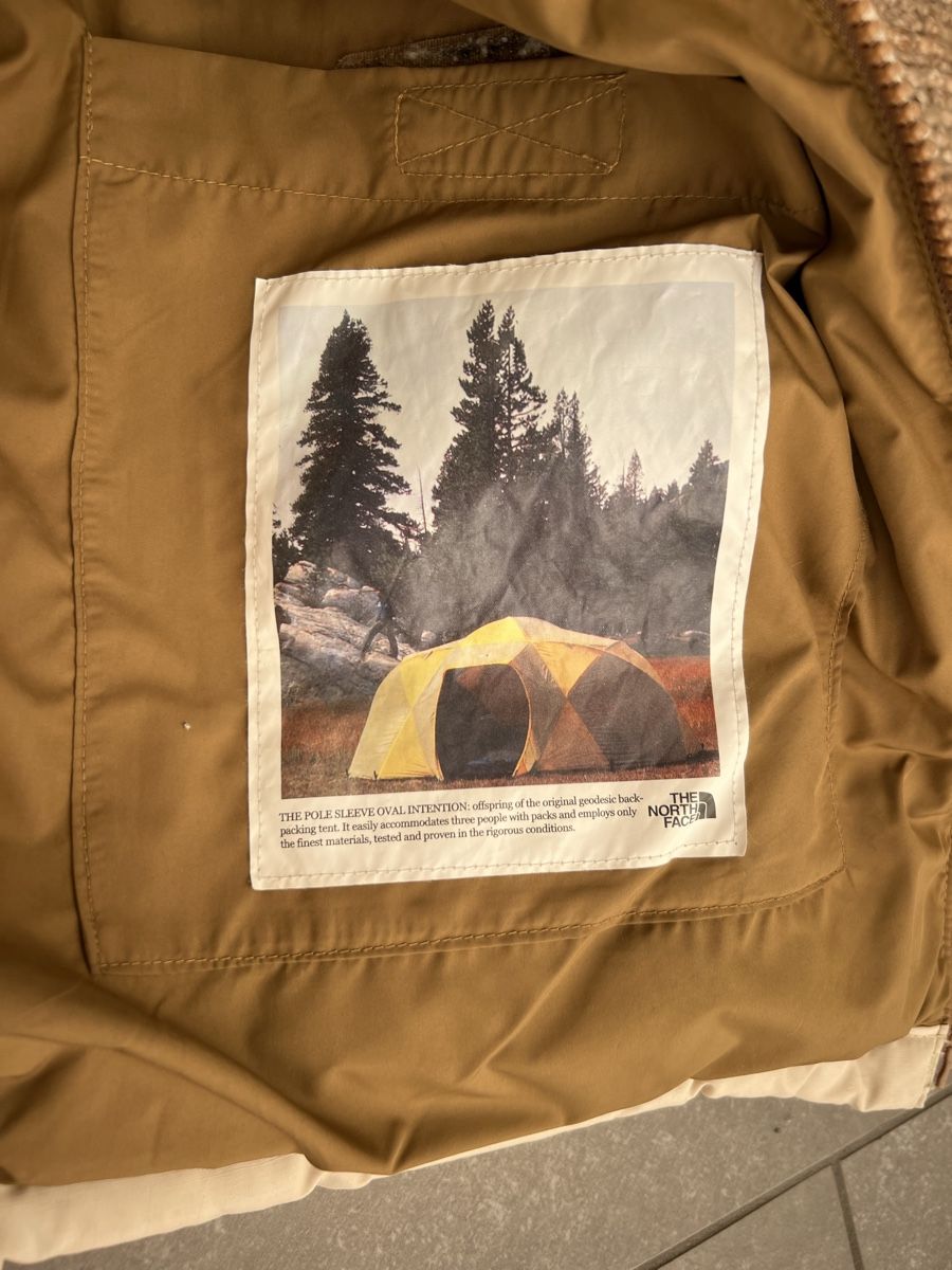 North Face Jacken: The North Face 700 Puffer Jacket Women's M – Gebraucht aus Mendrisio von gun_8gcm 3