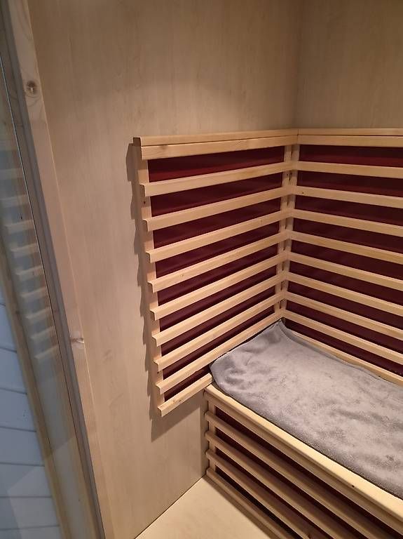 Saunas & Accessoires: Domo Infrarotsauna 1-2 Personen – D'occasion à Liesberg Dorf par Bubbolino 3