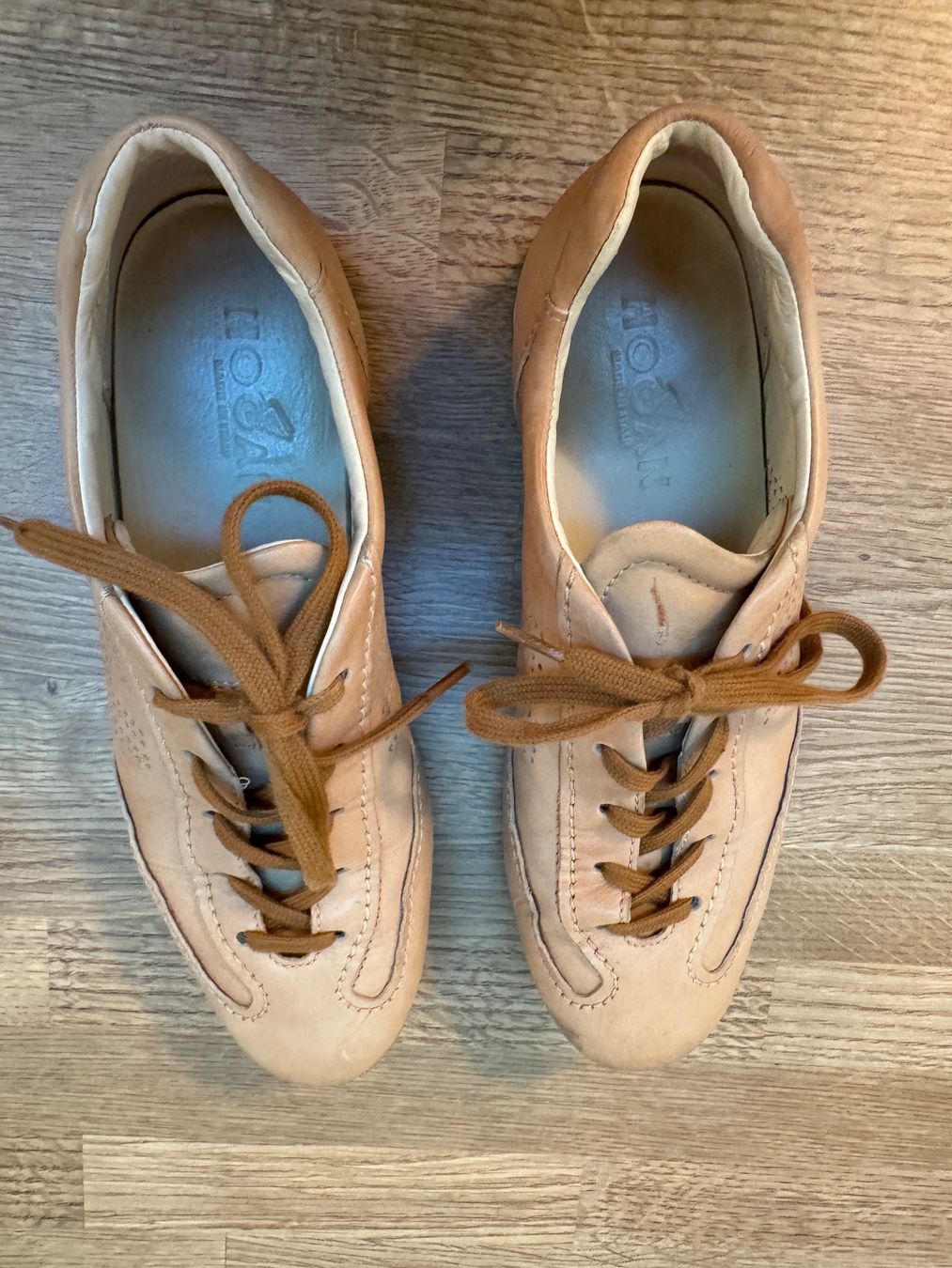 Hogan Chaussures femmes: Hogan - Sneakers – D'occasion à Zürich par odi_ldv8 2