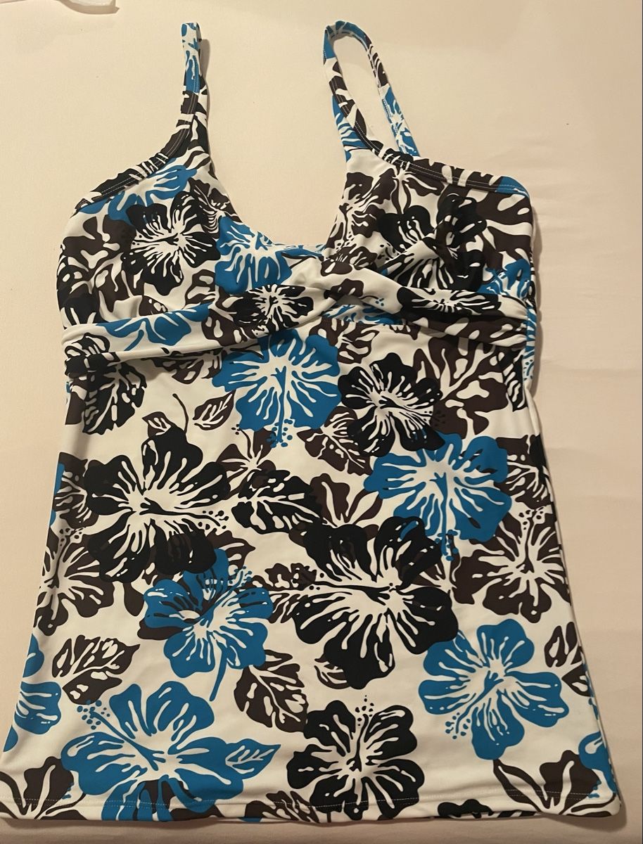 Costumi da bagno & Bikini: Badeoberteil Extend Grösse 44C Blumenmuster – Nuovo (secondo la descrizione) da Au/ZH venduto da markthallerapperswil