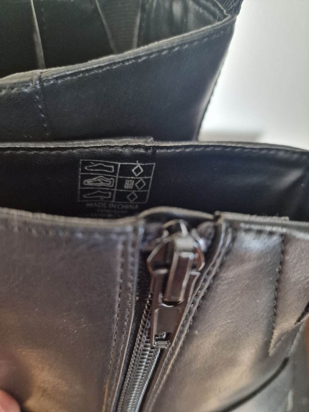 Scarpe da donna: Even&Odd Schwarze Stiletto-Stiefel, EU 38 – Nuovo (secondo la descrizione) da Zürich venduto da kri_8vhz 3