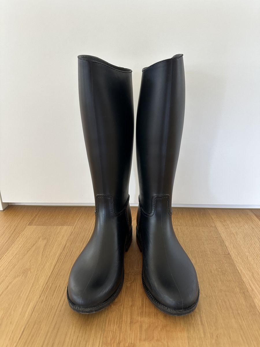 Scarpe per ragazzi: Reitstiefel schwarz – Usato da Rickenbach b. Wil venduto da iah_pg6d 1