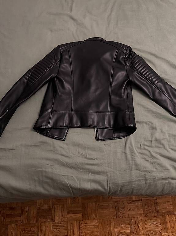Vestes: Veste zara – D'occasion à La Tour-de-Peilz par pil_j6nr 1