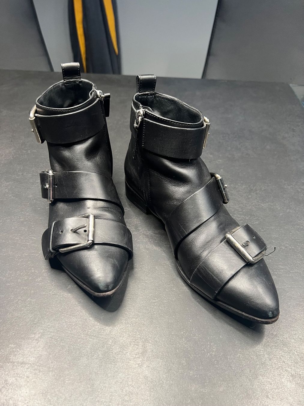Scarpe da donna: Vera Cuoio Damenschuhe Gr 38 – Usato da St. Gallen venduto da ProtoPlex 2