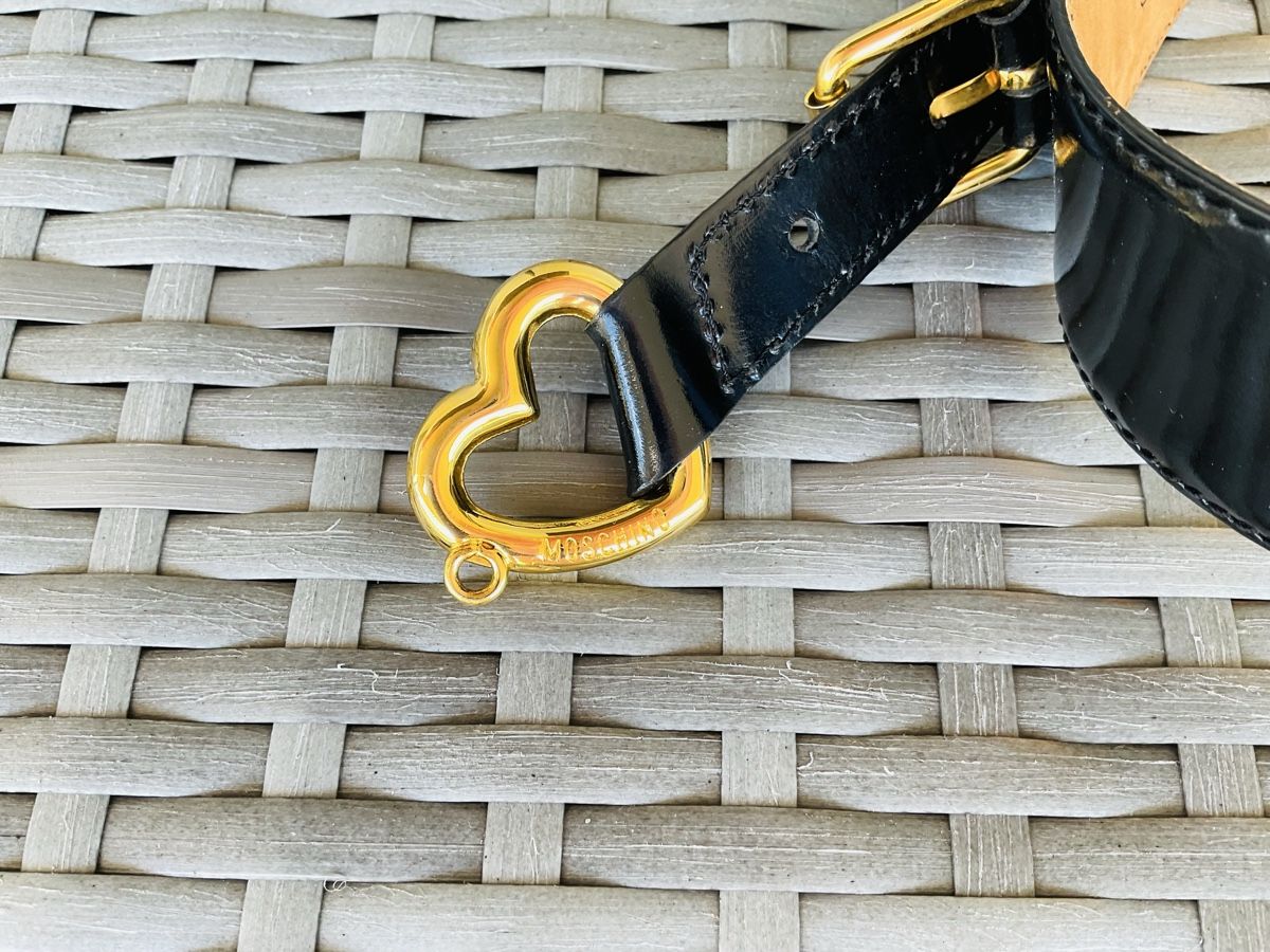 Cinture: Moschino Ledergürtel – Usato da Sursee venduto da Tinkerbell99 6