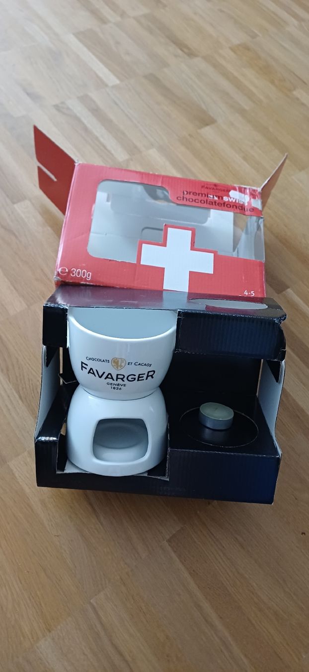Appareils de cuisine: Favarger Schokoladenfondue  – D'occasion à Wittenbach par nic_gvc6
