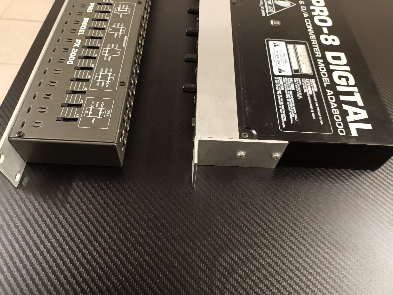 Console di mixaggio: Behringer Ultragain Pro-8 ADA8000 + Ultapatch PX 2000 – Difettoso da Caneggio venduto da matte123 2