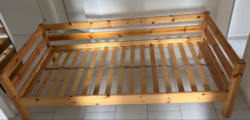 Flexa Betten: Flexa Kinderbett – Gebraucht aus Herrliberg von apr_r9fh 1