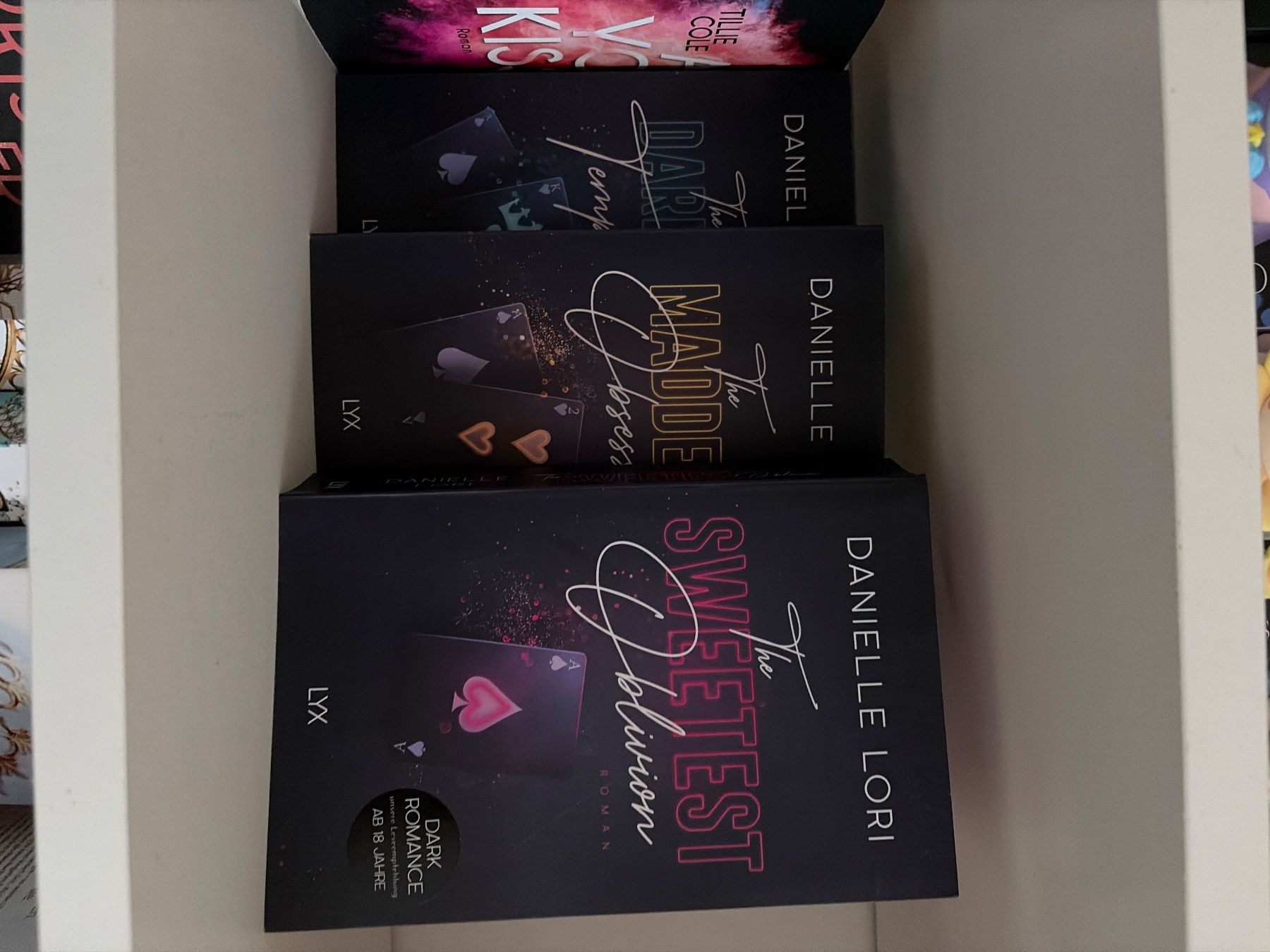 Libri: Dark Romance – Usato da Birsfelden venduto da soy_chz9