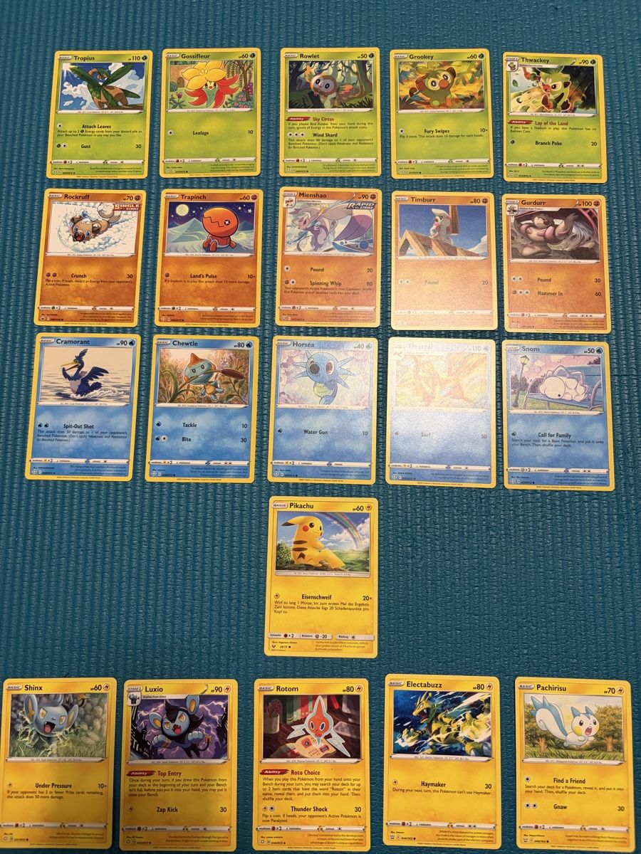 Pokémon Carte collezionabili: Pikachu +30 Pokemonkarten aus 2021 – Usato da Zürich venduto da Bomboo 3