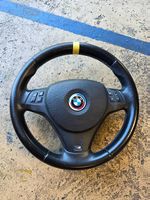 Lenkrad mit Airbag