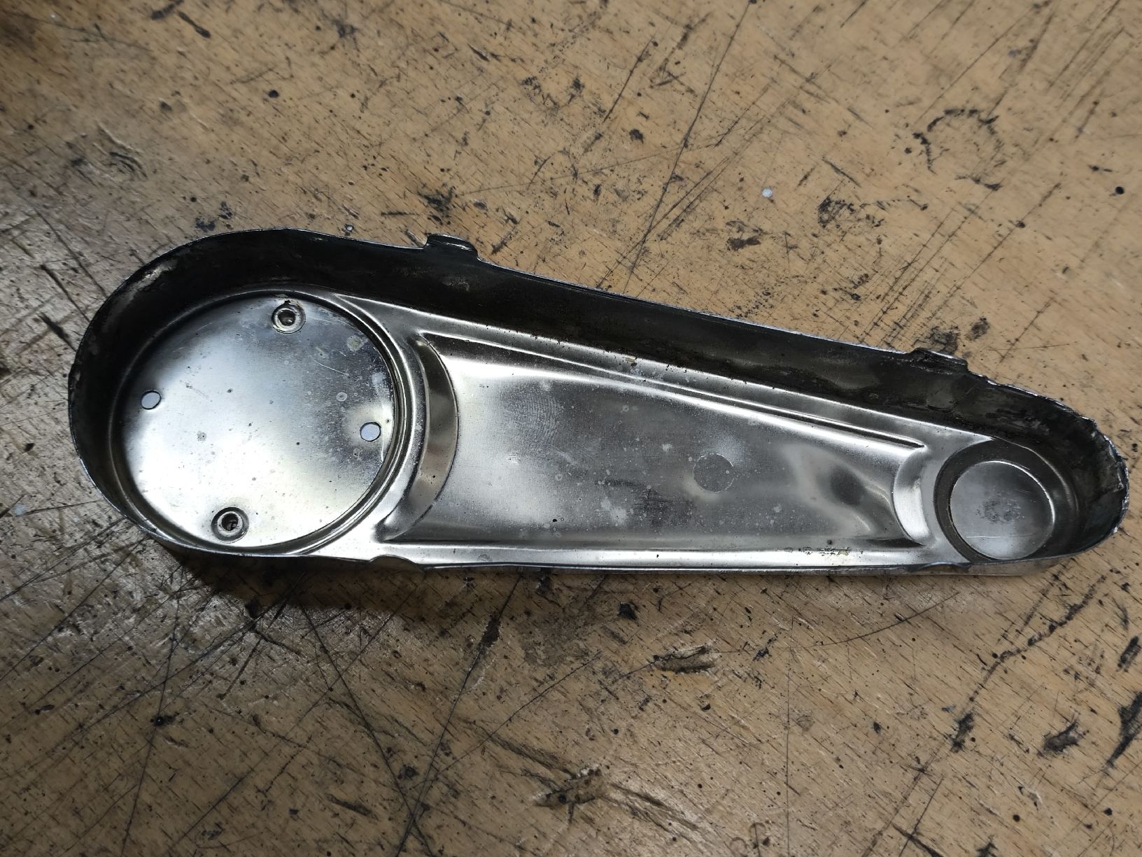 Vespa Tutti pezzi di ricambio per scooter: Cuppini Schwingenabdeckung Vespa – Usato da Lausen venduto da Chaldrian 1