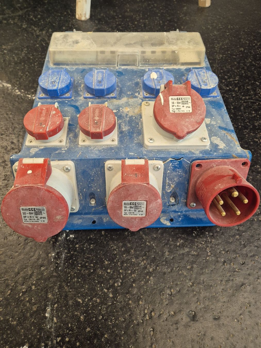 Elektrotechnik: Elektroverteiler gebraucht  – Defekt aus Näfels von j.lattmann 3