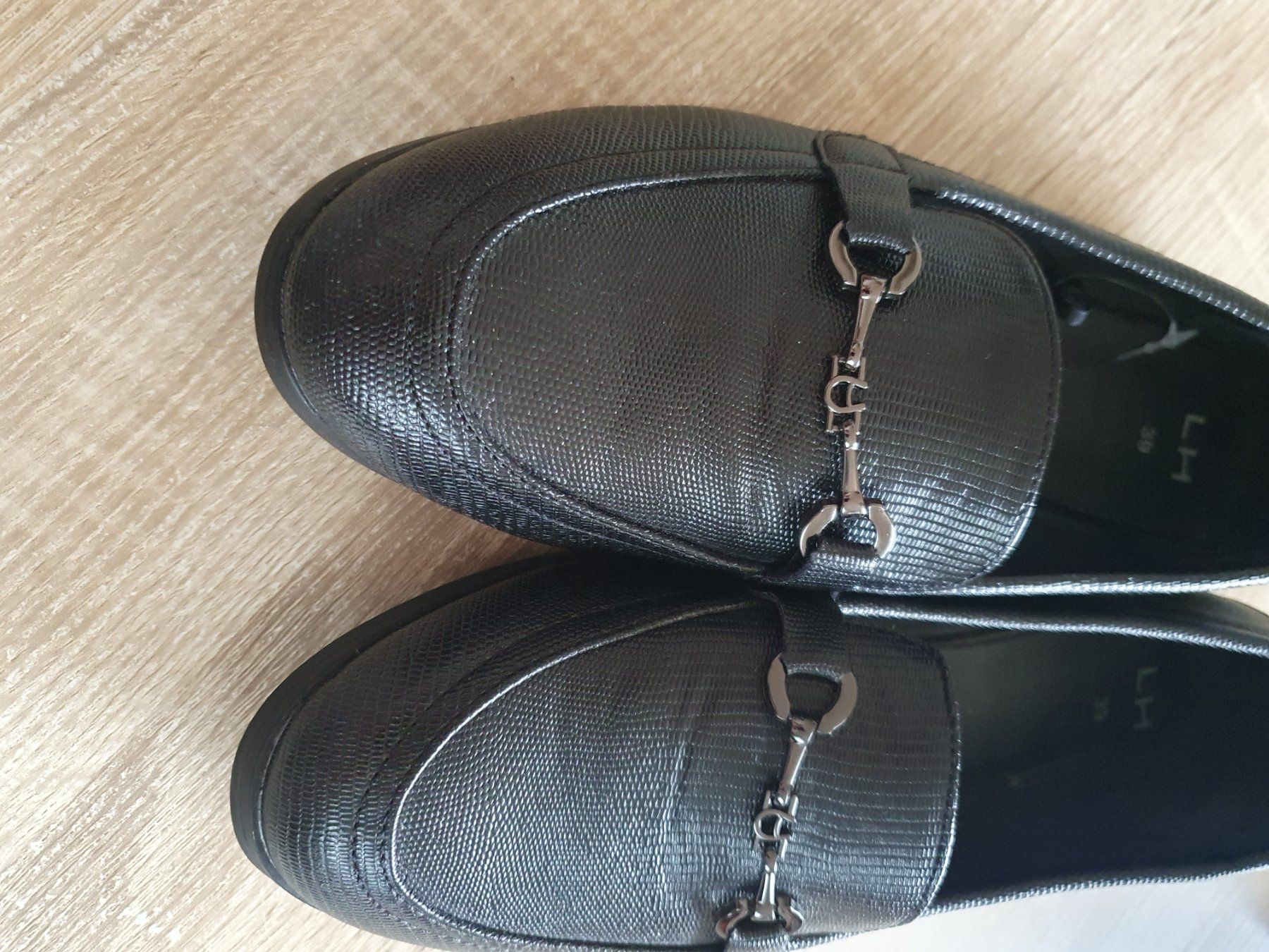 Scarpe da donna: Mocassins noirs élégants - Taille 39 - Comme Neufs! – Usato da Lausanne venduto da Af2016 6