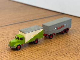 M0928: Lastwagen mit Anhänger, aus Metall (Spur N)