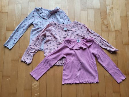 3 schöne Pullover Mädchen Gr.122