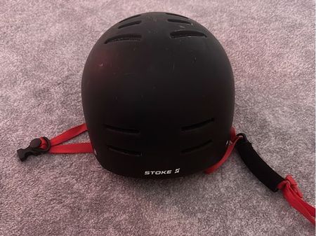 Stoke Skihelm Snowboardhelm Grösse M, Schwarz Top Zustand