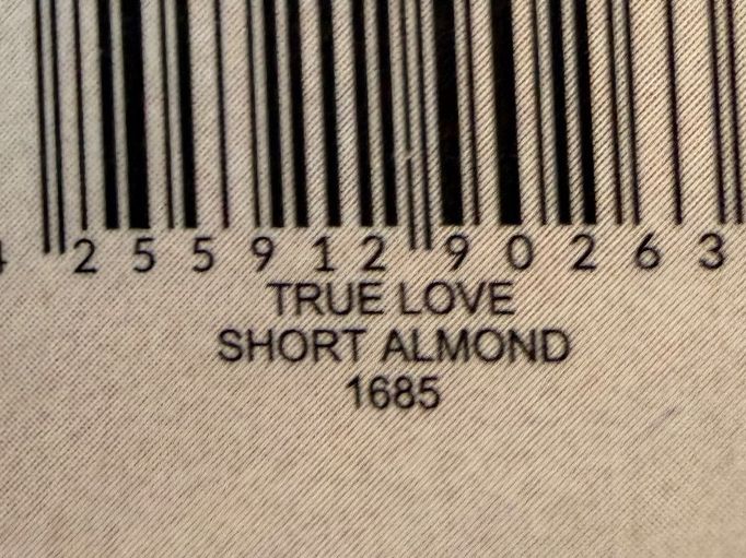 Unghie finte: DOONAILS LIMITED EDITION True Love, Short Almond – Nuovo e nell'imballaggio originale da Zollikofen venduto da S.Hontas 1