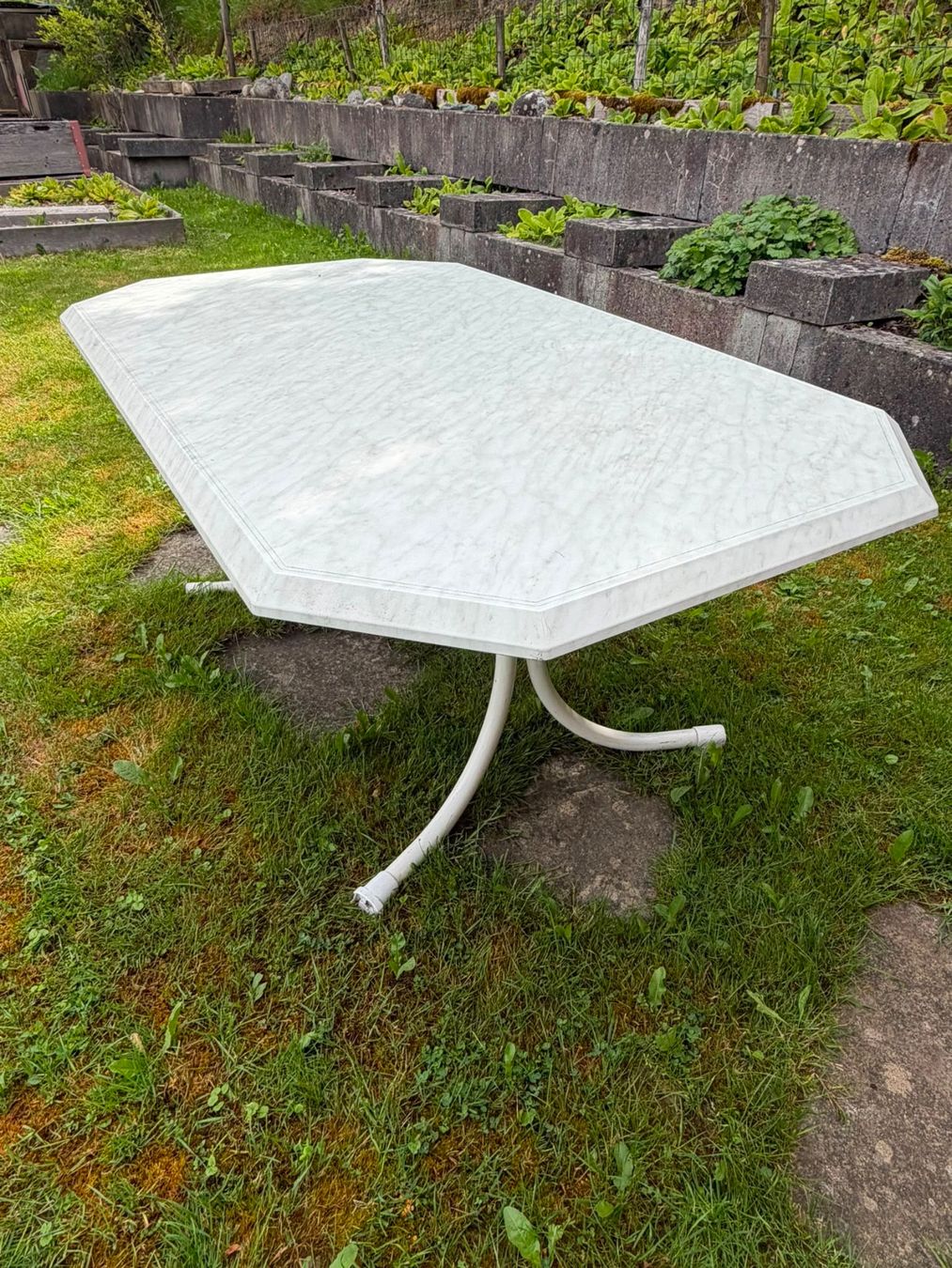 Set di tavolo e panche: Gartentisch mit Stühlen – Usato da Kestenholz venduto da cvx_889vv 5