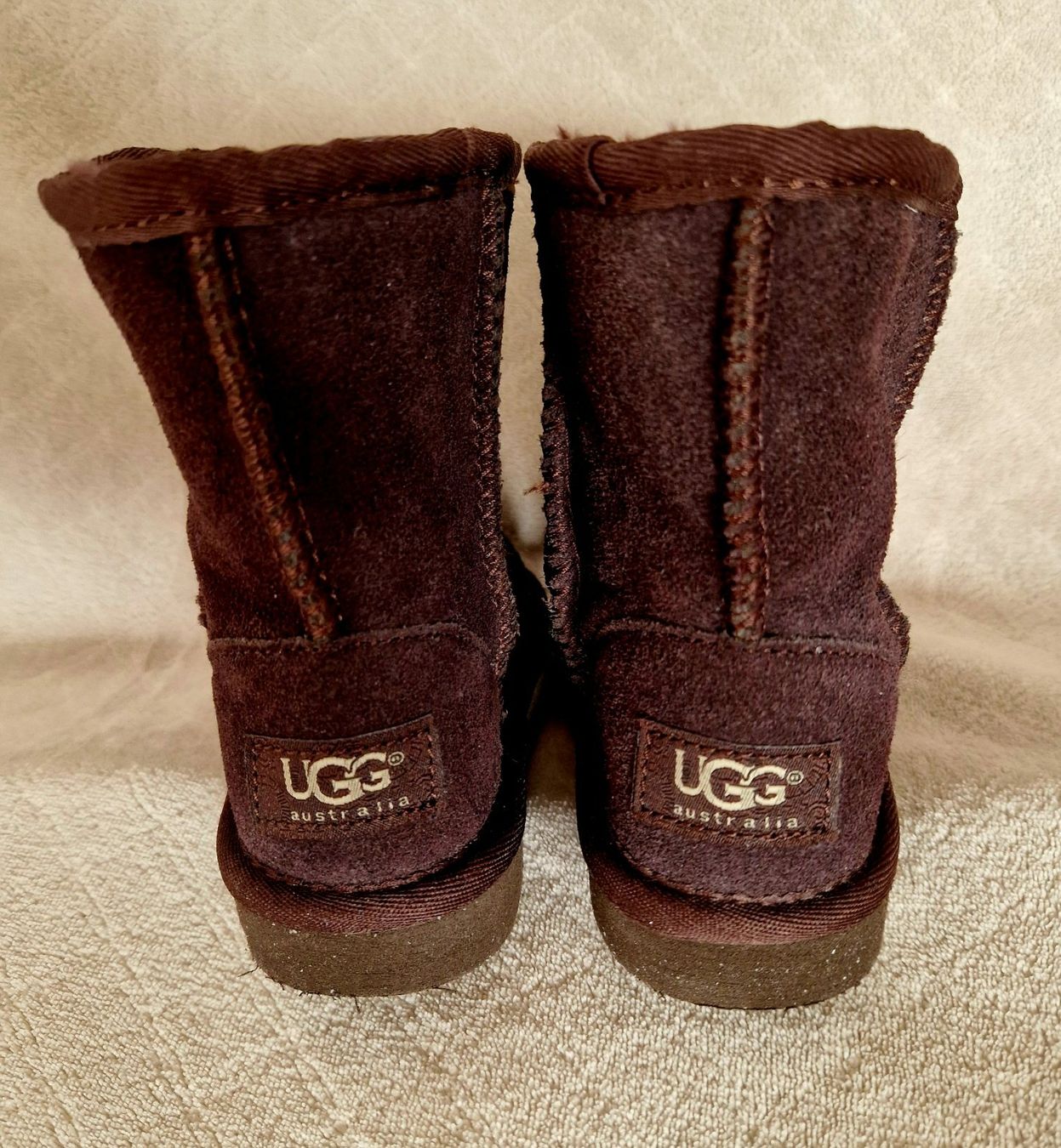 Ugg Scarpe per ragazzi: UGG Boots Gr 24, braun – Usato da Chur venduto da Babuyan13