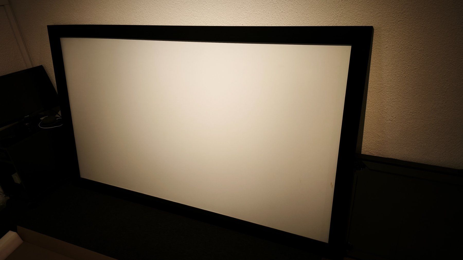 Home Cinema: Rahmenleinwand 16:9 – Usato da Heitenried venduto da Plus100
