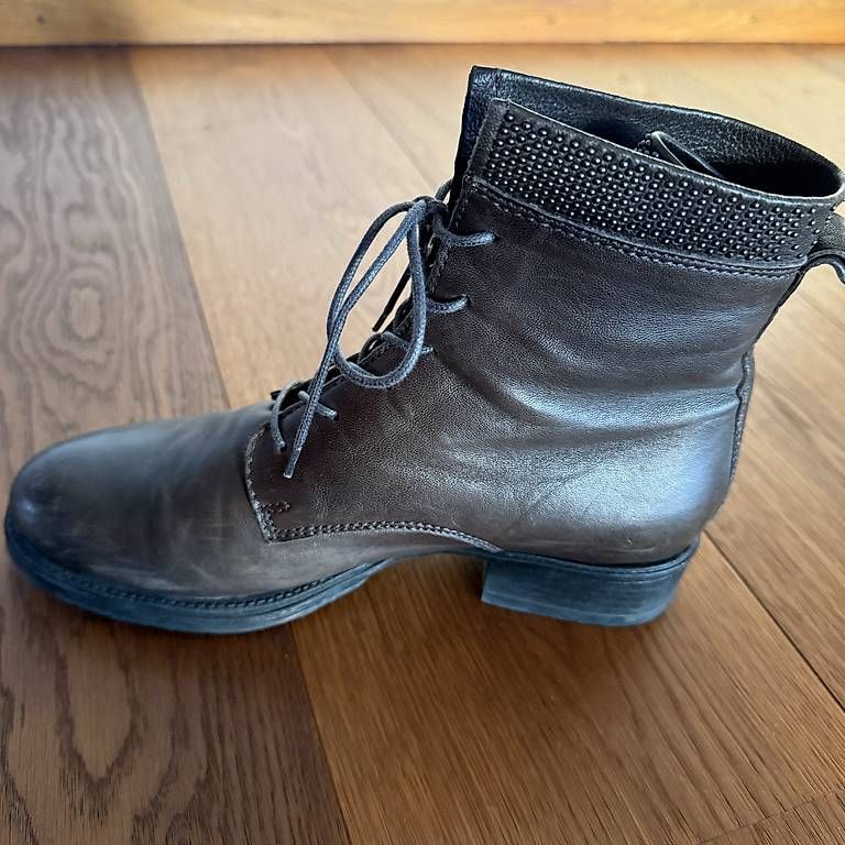 Chaussures femmes: Mjus Stiefelette Gr. 38 – D'occasion à Belp par Jimknopf30 2