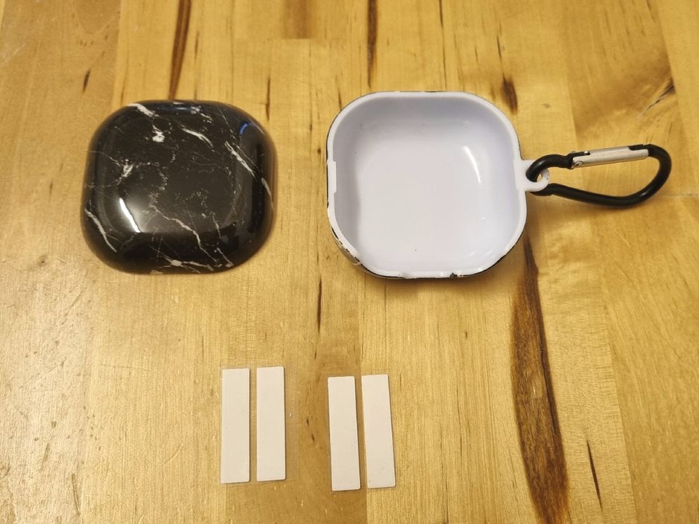 Hülle für Galaxy Buds 2 Pro mit Karabiner 1