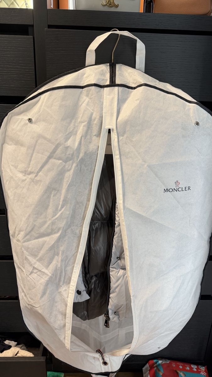 Moncler Giacche: Moncler jacket – Nuovo (secondo la descrizione) da Paradiso venduto da Under_sun 1
