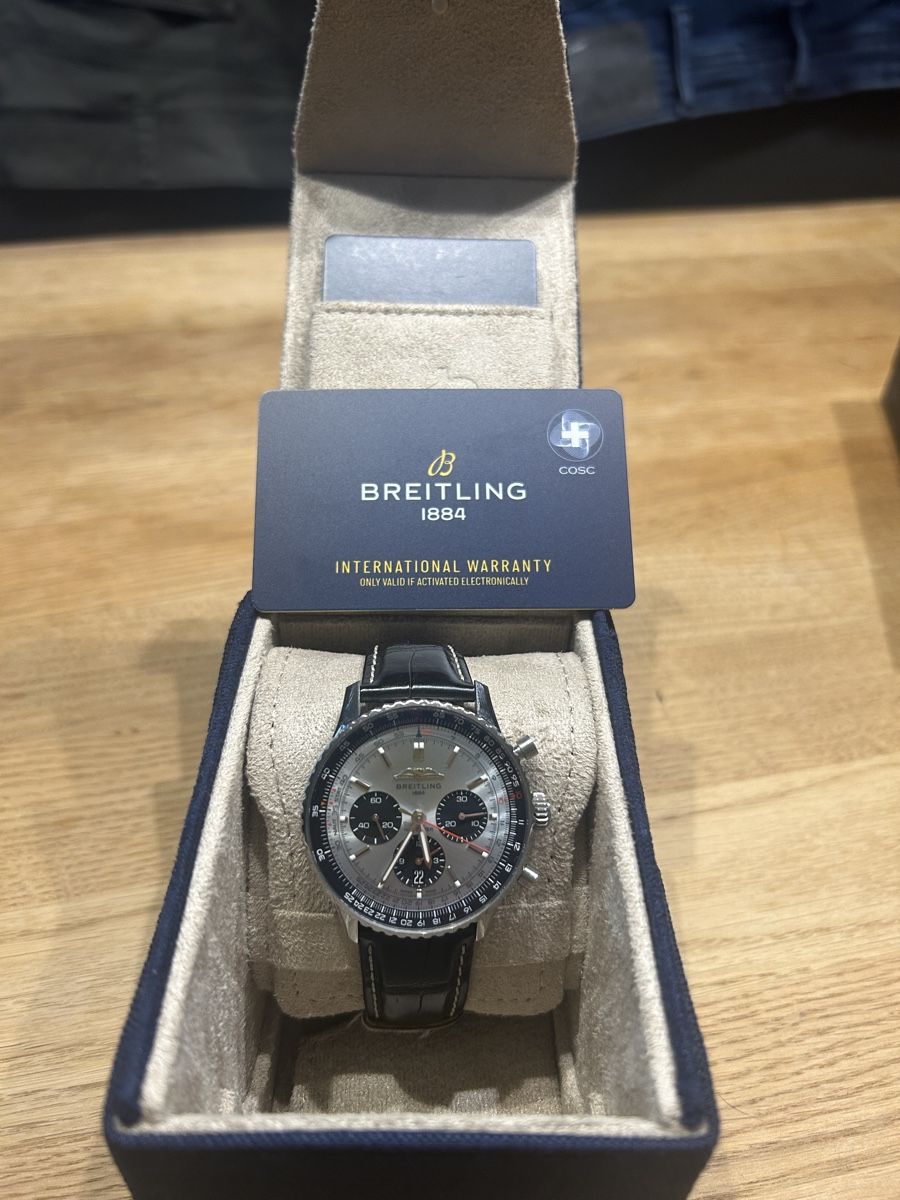 Breitling Orologi: Breitling Navitimer B01 Chronograph 43. ice blue – Usato da Jona venduto da ankli97