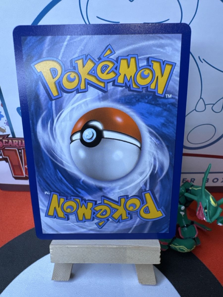 Pokémon Carte collezionabili: POKÉMON / Single Strike Urshifu V / Battle Styles – Usato da Herzogenbuchsee venduto da TCG-High-Quality 1