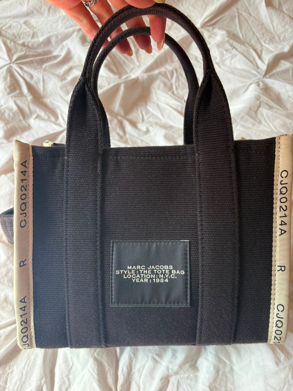 Taschen: The Tote Bag von Marc Jacobs – Gebraucht aus Langnau am Albis von Meldoik 1