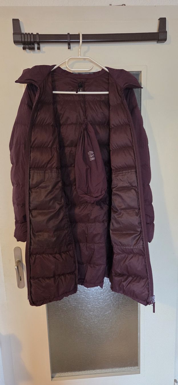 Uniqlo Cappotti: Wintermantel Gr. L – Usato da Embrach venduto da Singvall 1